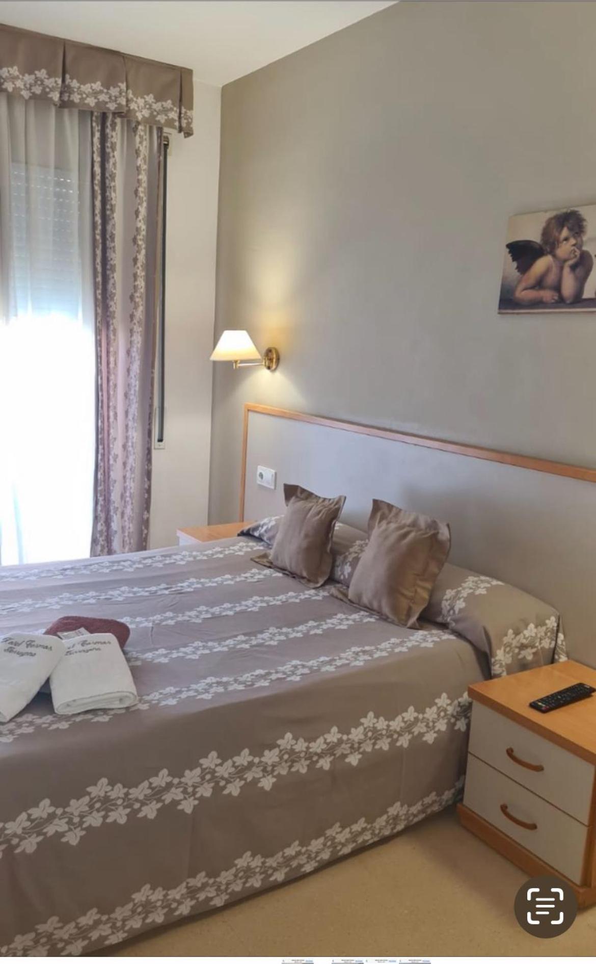 Hotel Cosmos Tarragona Ngoại thất bức ảnh